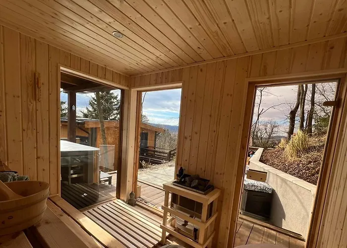 펜션 Zebikucko Vendeghaz *