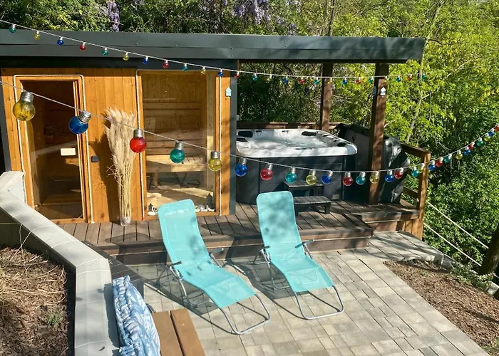 Zebikucko Vendeghaz Zebegény