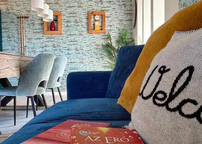 펜션 Zebikucko Vendeghaz *