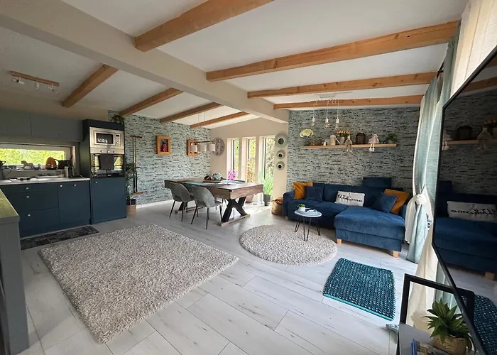 펜션 Zebikucko Vendeghaz *